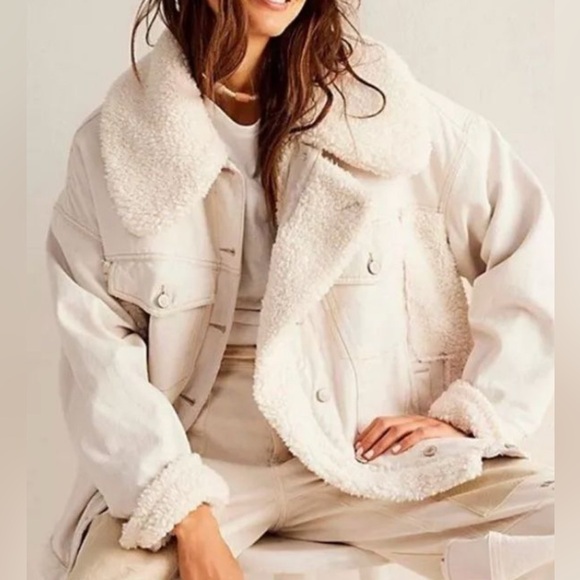 Free People We The Free Holly Cozy Denim Jacket Women’s Size Medium Ivory - Picture 1 of 11